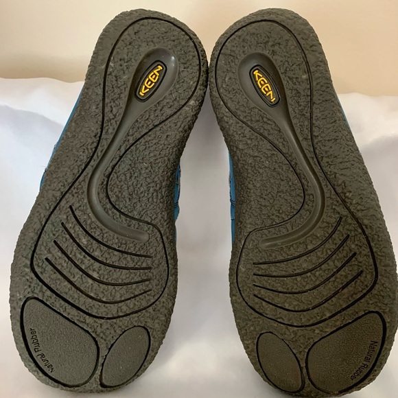 Keen Cush Slip-on. - Picture 6 of 7